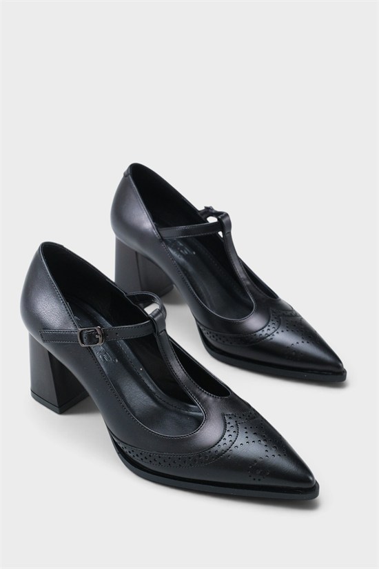 Capone Outfitters 608 Women Black Heeled image 3