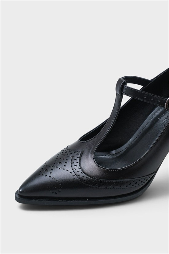 Capone Outfitters 608 Women Black Heeled image 6