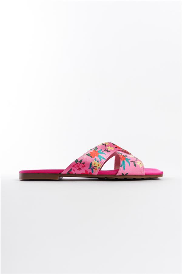 Capone Outfitters 8610 Women Fuchsia Sandal image 2