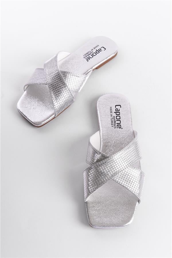 Capone Outfitters 8610 Women Silver Sandal image 4