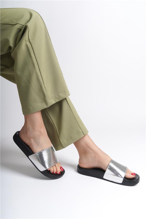 Capone Outfitters 901201 Women Silver Sandal image 6
