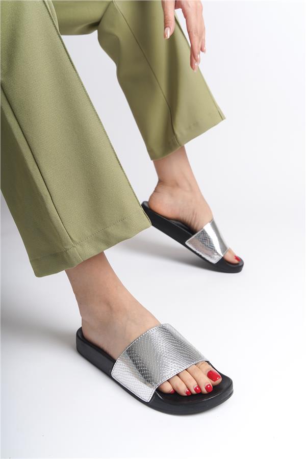 Capone Outfitters 901201 Women Silver Sandal image 5