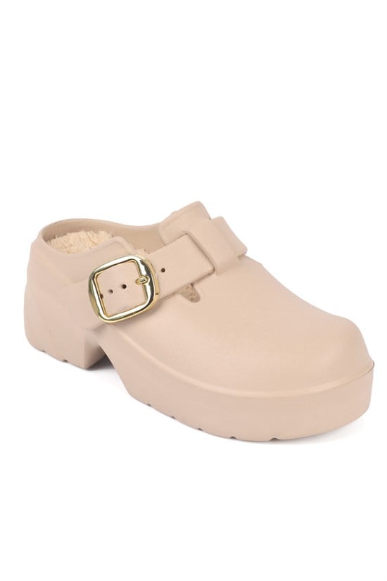 Capone Outfitters E45 Women Beige Furry Sandal