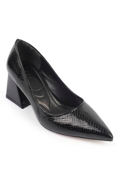Capone Mid Heel Soft Padded Insole Women Black Shoes image 4