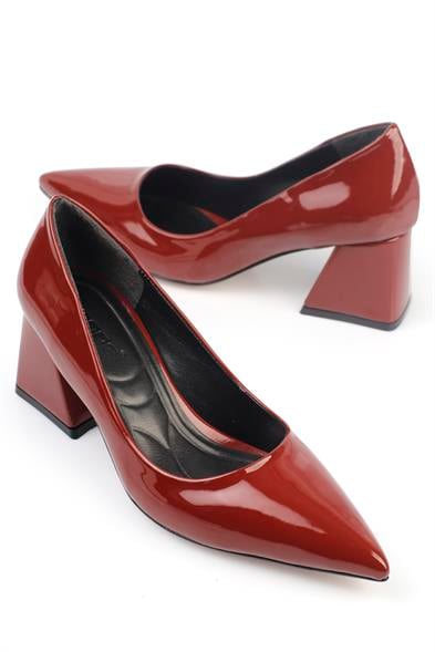 Capone Sabrina Mid Heel Soft Padded Insole Women Burgundy Shoes image 2