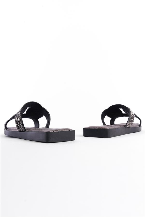 Capone Outfitters HRM09 Women Platinum Sandal image 3