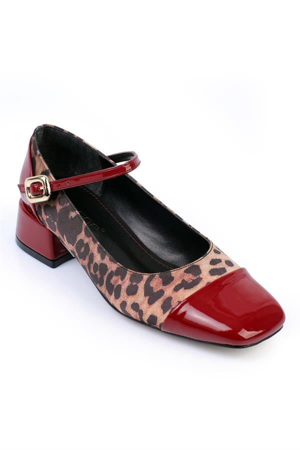 Capone Outfitters M105 Women Patent Burgundy Heeled image 1