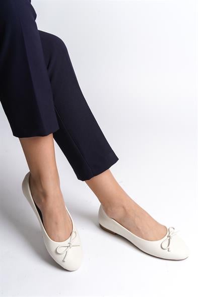 Capone Bloom Genuine Leather Bow Detail Round Toe Women White Ballerinas image 6