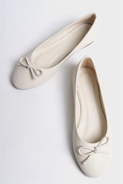 Capone Bloom Genuine Leather Bow Detail Round Toe Women White Ballerinas image 5