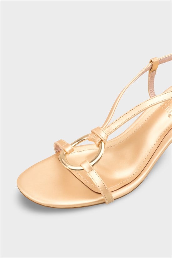 Capone Outfitters T109 Women Gold Sandal image 6