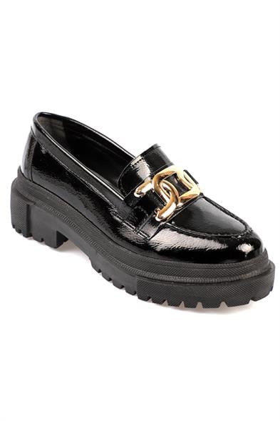Capone Oval Toe Metal Accessory Track Sole Crinkly Patent Woman Loafer