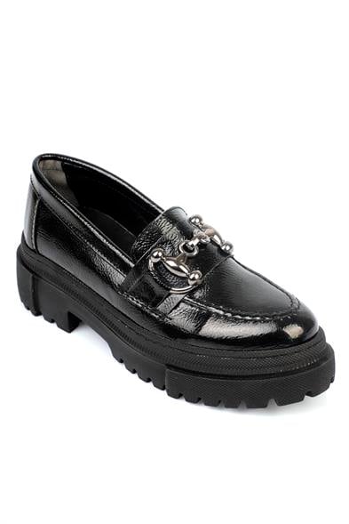 Capone Oval Toe Metal Bouckle Track Sole Woman Loafer