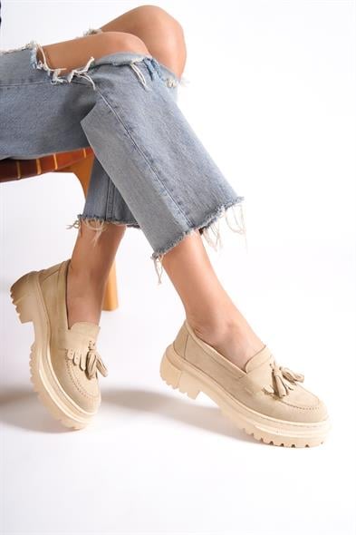 Capone Oval Toe Tassel Track Sole Suede Woman Loafer image 6