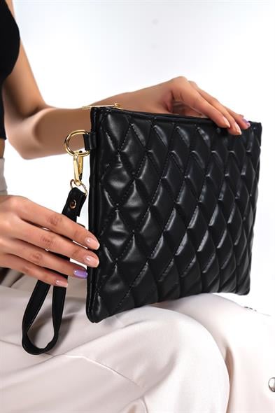 Capone Paris Women Black Wrislet image 2