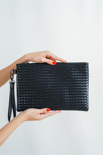 Capone Paris Women Black Wrislet image 3