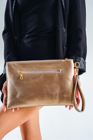 Capone Paris Women Gold Wrislet image 4