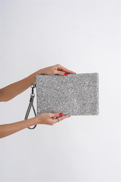 Capone Paris Women Silver Wrislet image 2