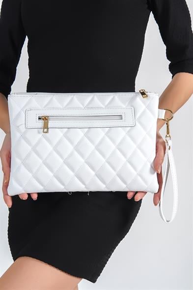 Capone Paris Women White Wrislet image 2
