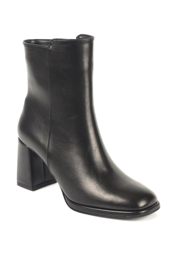 Capone Philipa Platform Square Toe Women Black Ankle Boot