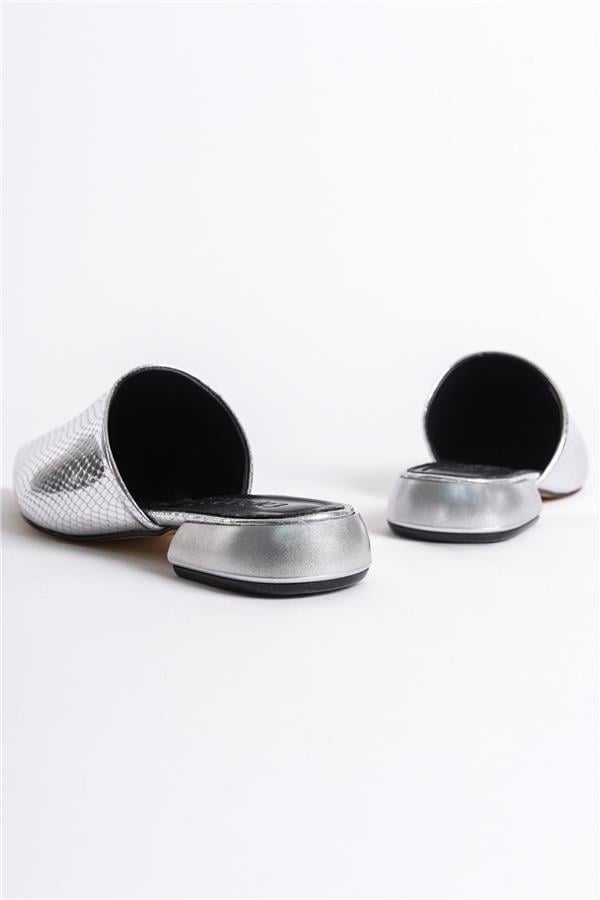 Capone Pointed Toe Short Heeled Closed Women Metallic Silver Sandals image 3