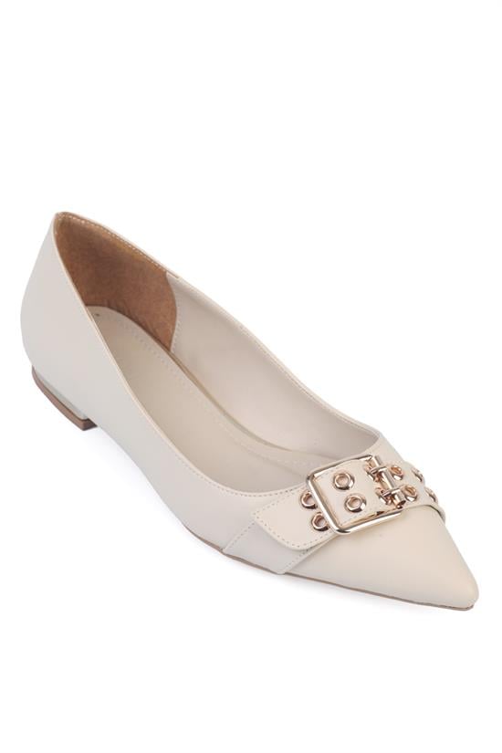 Capone Pointed Toe Short Heeled Metal Accessorized Women Beige Ballerinas