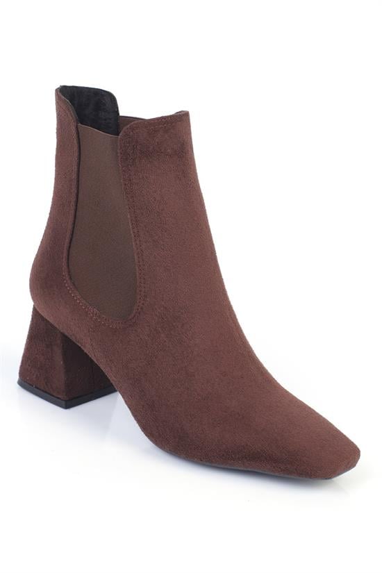 Capone Pointed-Toe Side Elastic Women Sued Brown Ankle Boots