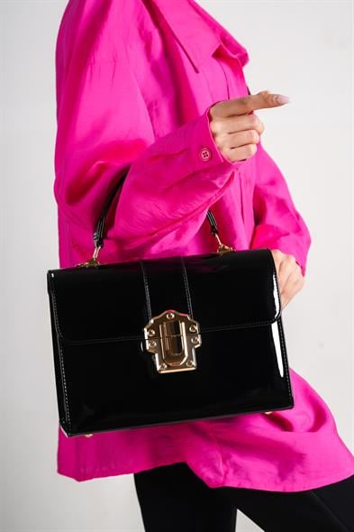 Capone Prag Women Black Handbag image 5