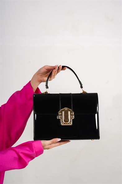 Capone Prag Women Black Handbag image 3