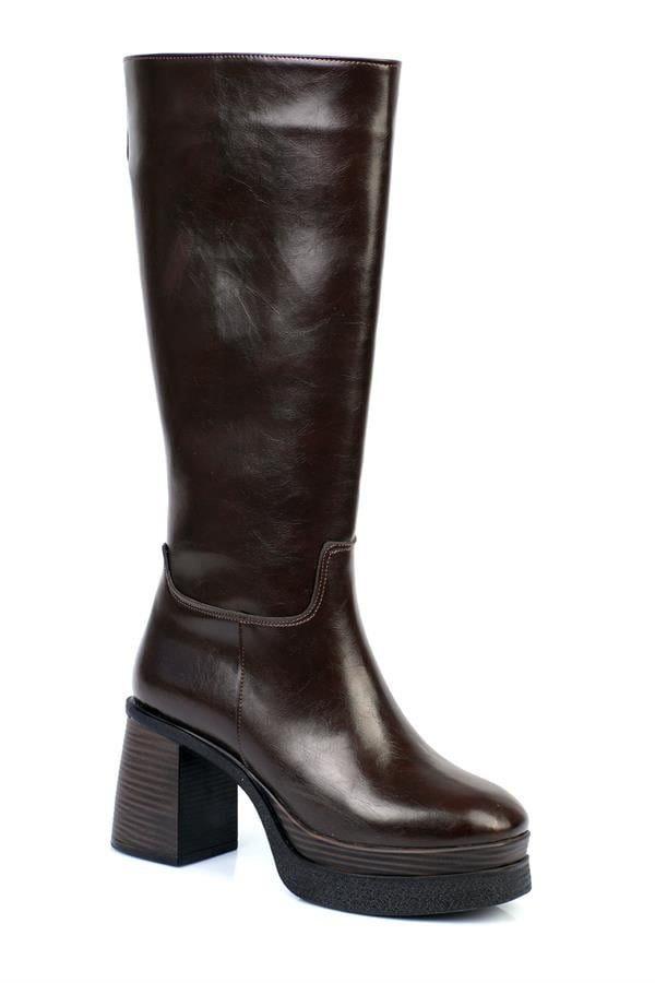Capone Round Toe Heeled Women Brown Boots