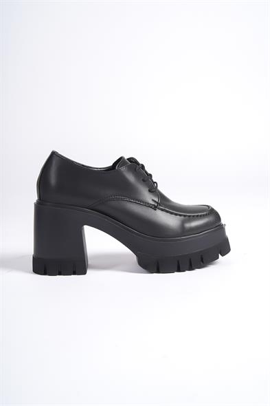 Capone Round Toe Laced Mid Heel Woman Loafer image 6