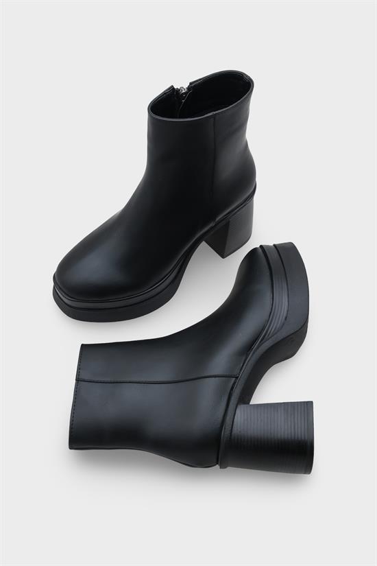 Capone Round Toe Side Zipper Mid Heels Woman Boots image 2