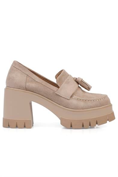 Capone Round Toe Tasseled Mid Heel Woman Loafer image 3