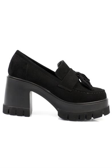 Capone Round Toe Tasseled Mid Heel Woman Loafer image 4