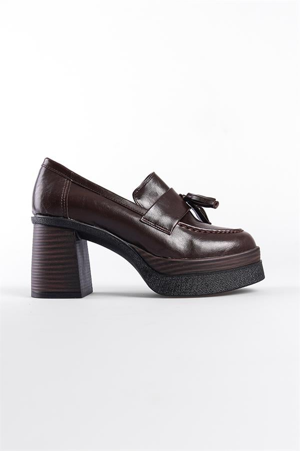 Capone Round Toe Tasseled Mid Heel Woman Loafer image 2