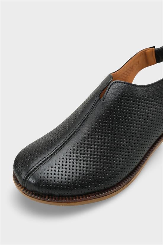 Capone Rox Genuine Leather Low Heel Women Black Clog image 4