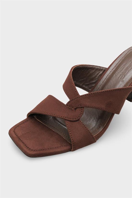 Capone Sissy Genuine Leather Lined Square Toe Cross Strap Mid Heel Suede Look Elegant Women Sued Brown Sandal image 4