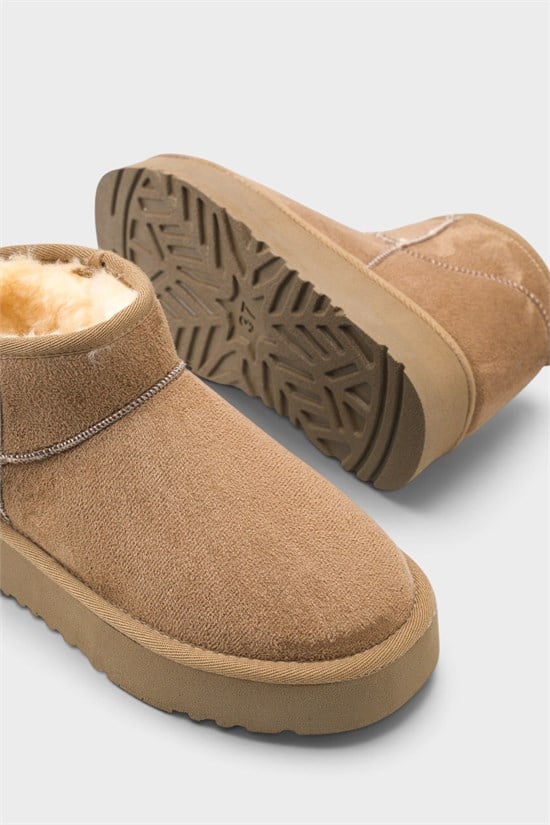 Capone Thick Sole Round Toe Fur Lined Short Woman Boots image 6