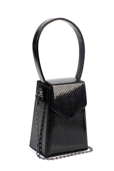 Capone Tokyo Women Black Handbag