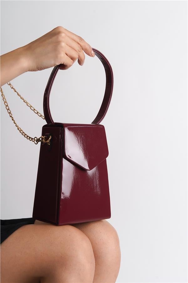 Capone Tokyo Women Burgundy Handbag image 4