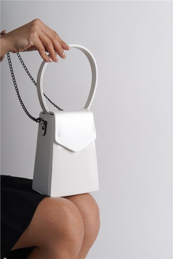 Capone Tokyo Women White Handbag
