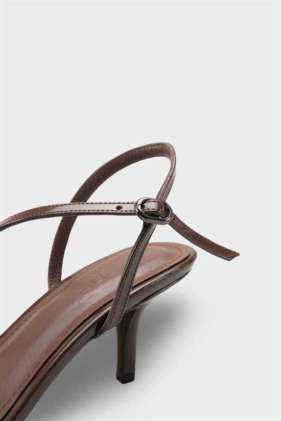 Capone Vanna Round Toe Band Mid Heel Patent Look Elegant Women Patent Brown Shoe image 5