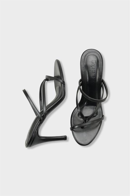 Capone Vinnie Round Toe Mid Heel Toe Post Elegant Women Black Sandal image 6