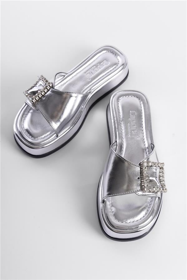 Capone Wedge Heeled Single Banded Crystal Embellished Buckle Metallic Women Metallic Silver Sandals image 4