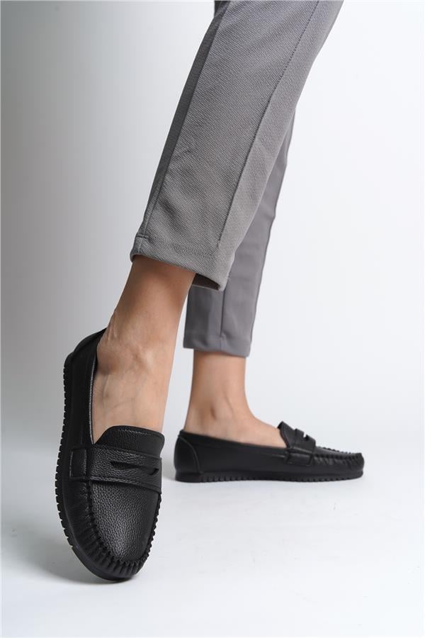Capone Women Black Loafer image 2