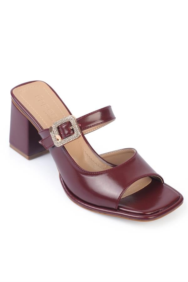 Capone Monika Blunt Toe Medium Heel Crystal Embellished Buckled Women Burgundy Sandals