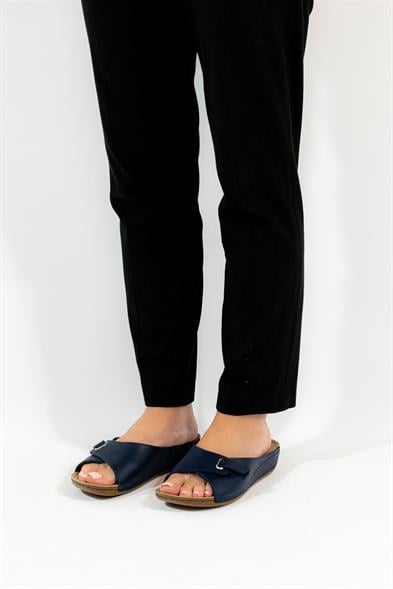 Capone Jenn Z0397 Women Navy Slide Comfort Anatomical Sandals image 2