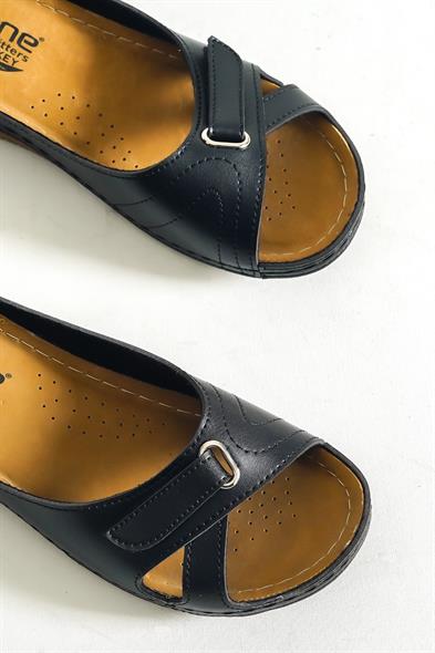 Capone Karen Z0777 Women Black Slide Comfort Anatomical Sandals image 4