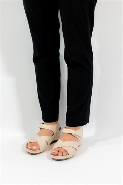 Capone Celeste Z6312 Women Beige Comfort Anatomical Sandals image 6