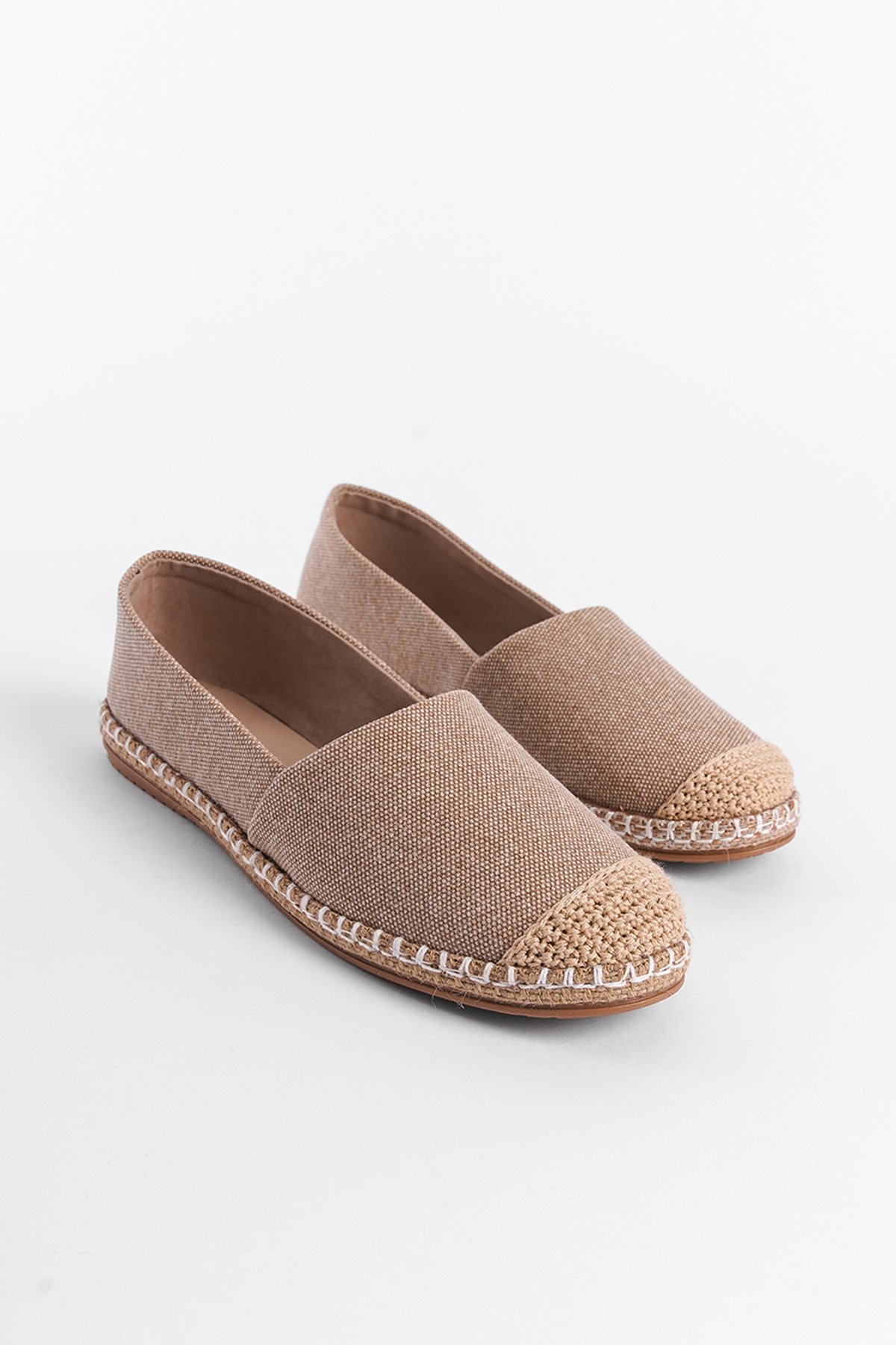 Capone 001 Women Beige Espadrille