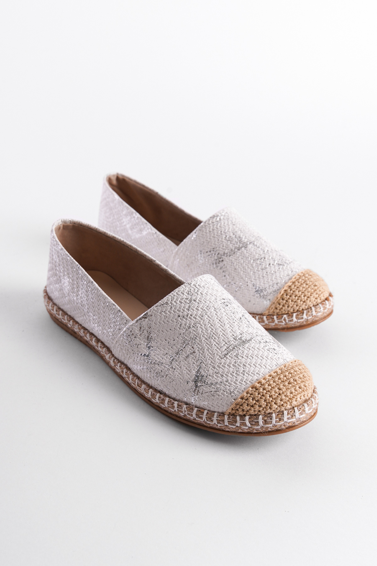 Capone 001 Women Silver Espadrille